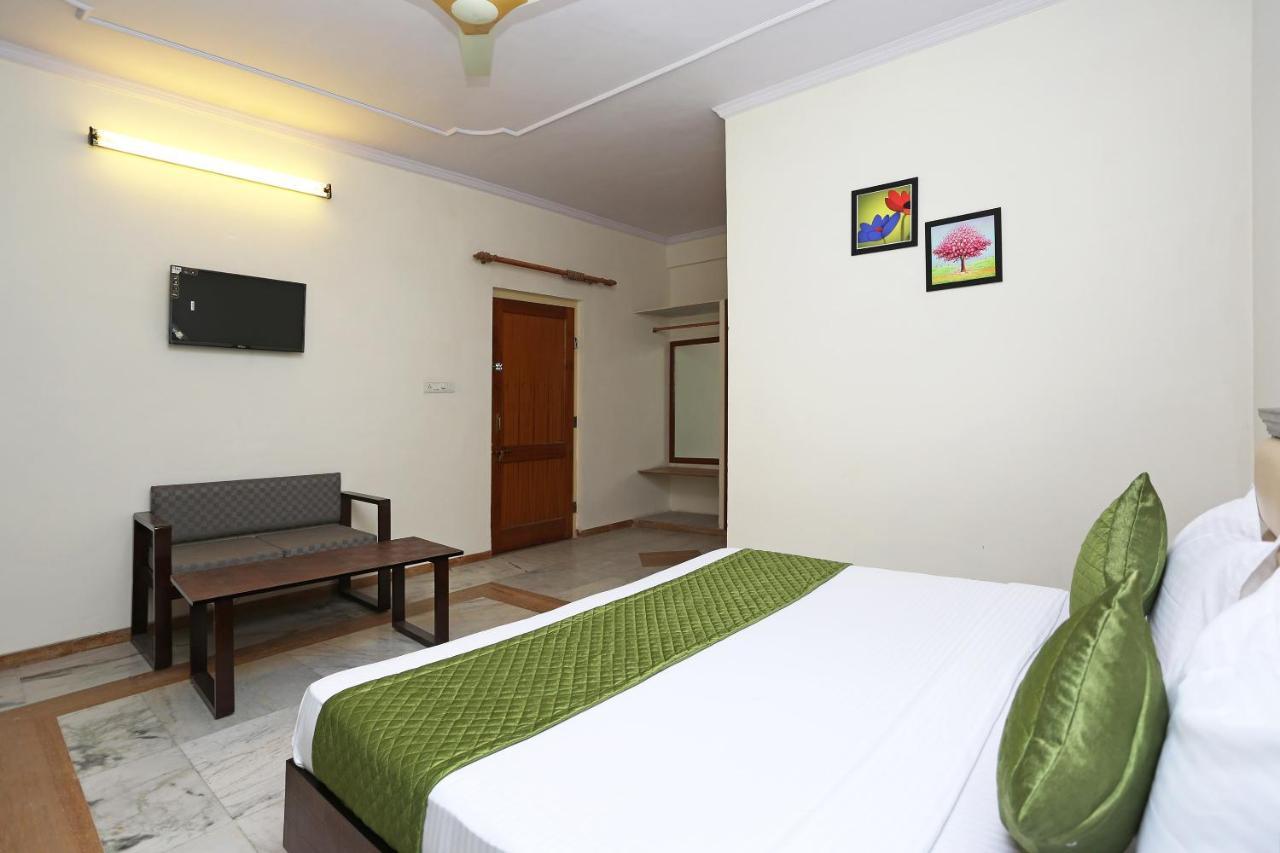 Oyo 6708 Holiday Heaven Resort Dzsaipur Kültér fotó